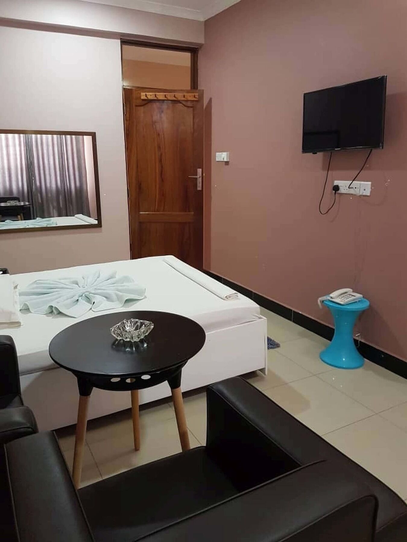B10 Airport Lodge Dar es Salaam Esterno foto